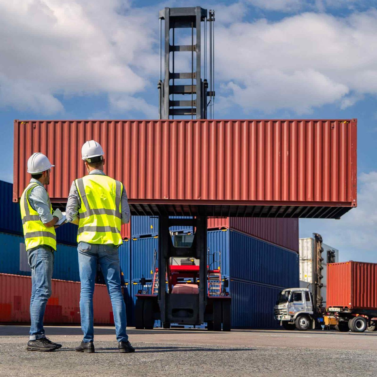 image_01_home_04 https://cargo.growmaster.vn/wp-content/uploads/2025/03/image_01_home_04-1280x1280.jpg